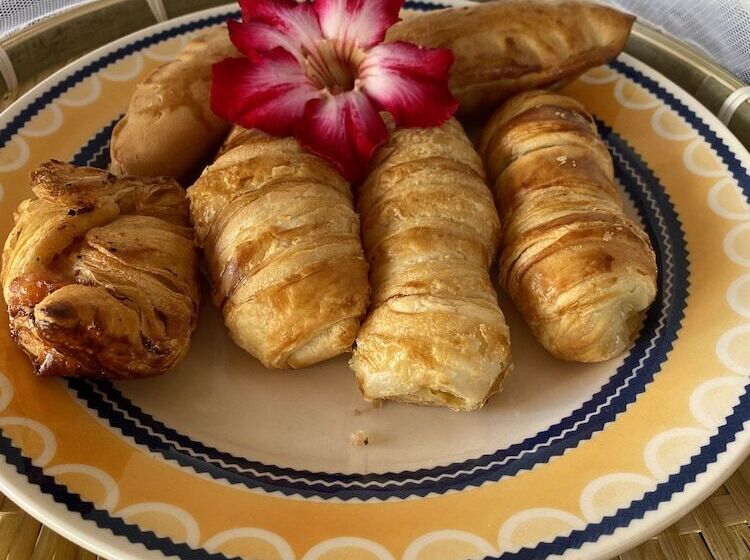 Pensão E Pousada Cumbuco Guesthouse