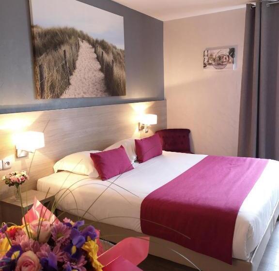 Atoll Hotel Restaurant