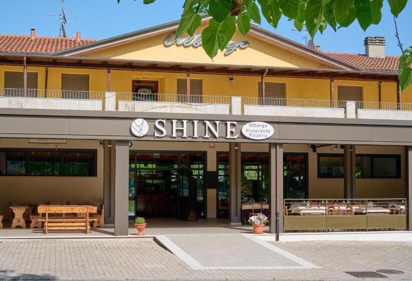 בית מלון כפרי Albergo Shine