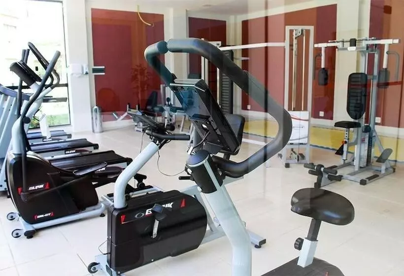 Отель Aldeia Das Aguas Park Resort