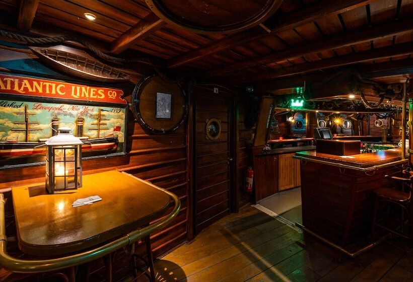 בית מלון כפרי De Bonte Wever Assen