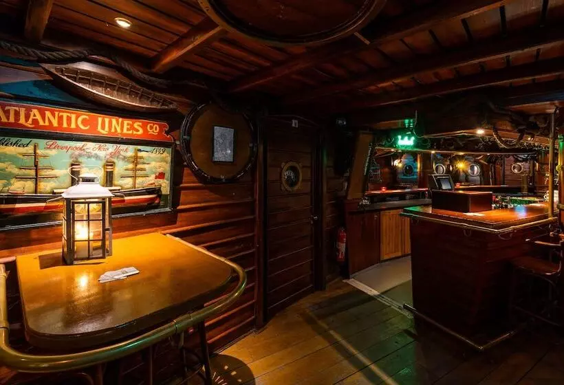 בית מלון כפרי De Bonte Wever Assen