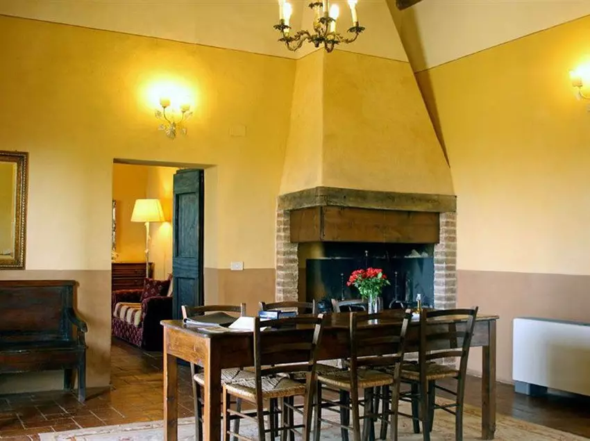 ホテル Foresteria Il Giardino Di Fontarronco