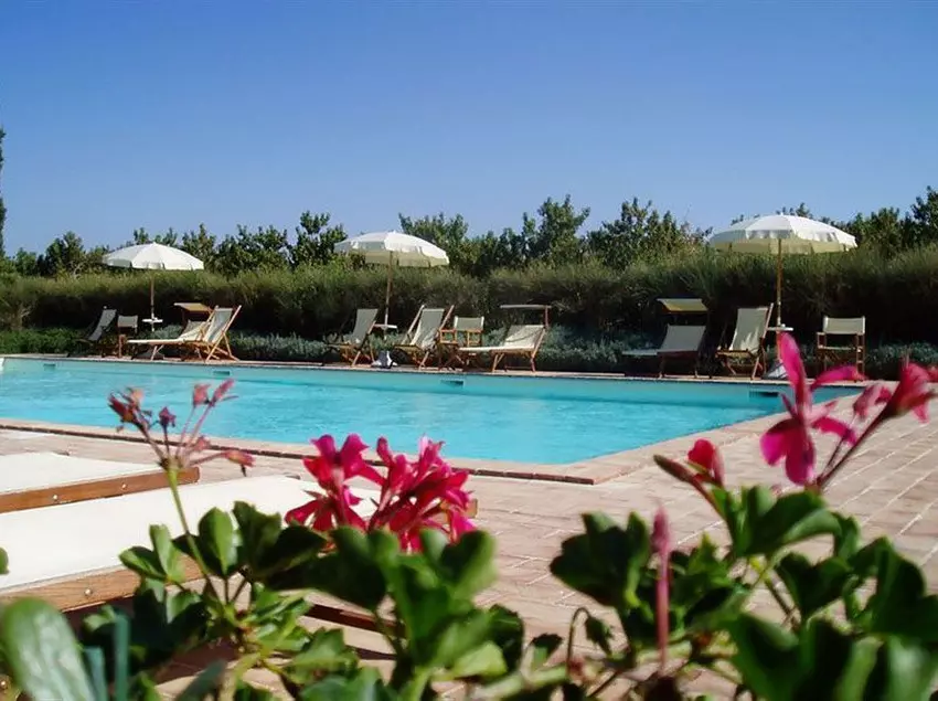 ホテル Foresteria Il Giardino Di Fontarronco