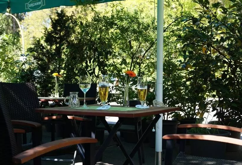 בית מלון כפרי Forsthaus St. Hubertus