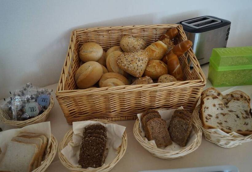 בית מלון כפרי Forsthaus St. Hubertus