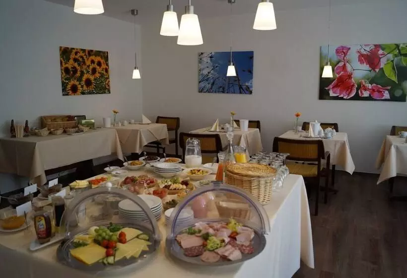 בית מלון כפרי Forsthaus St. Hubertus