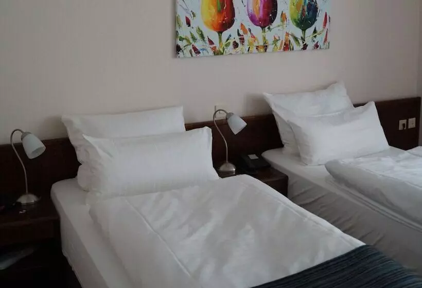 בית מלון כפרי Forsthaus St. Hubertus