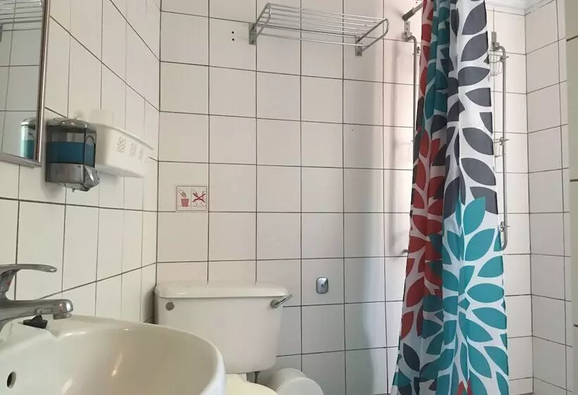 Kiniras Traditional Hotel & Restaurant