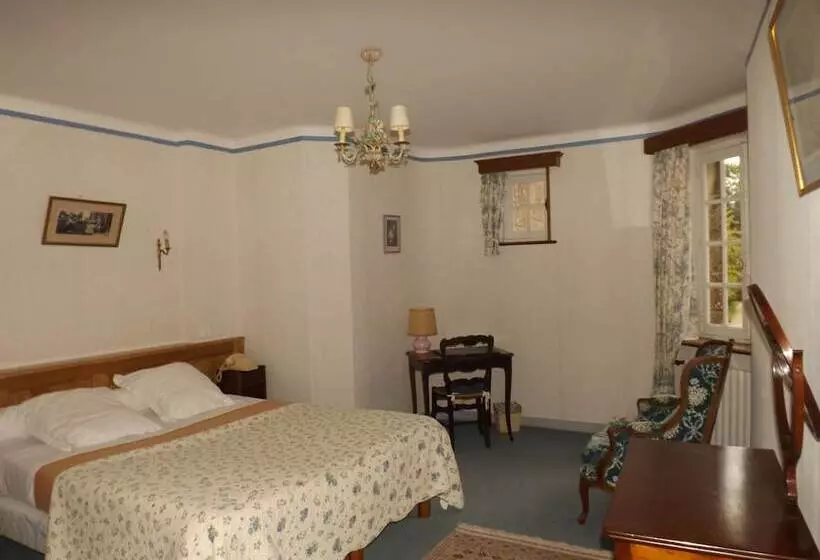 Отель Manoir Du Stang