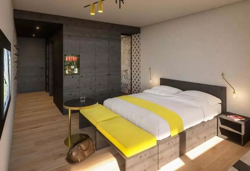 Отель Prinz Rudolf Smart