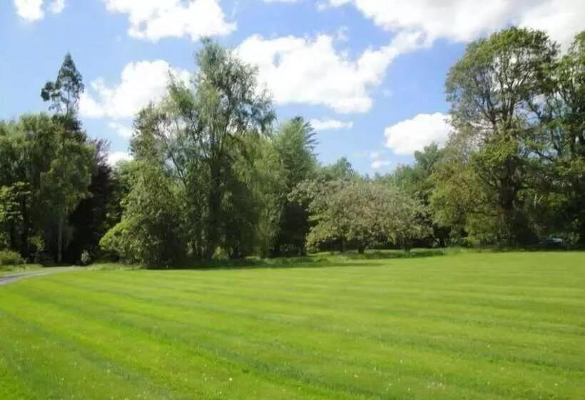 乡村酒店  Castle Grove Country House