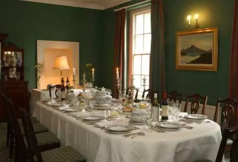 乡村酒店  Castle Grove Country House