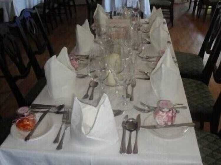 田舎風ホテル Castle Grove Country House