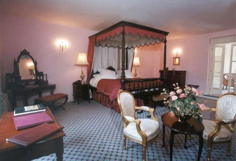 田舎風ホテル Castle Grove Country House