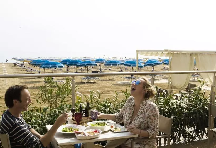 Отель S Vidi Miramare & Delfino