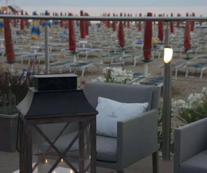 Отель S Vidi Miramare & Delfino