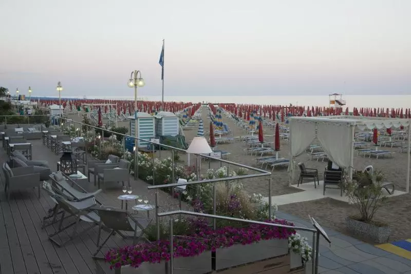 Отель S Vidi Miramare & Delfino