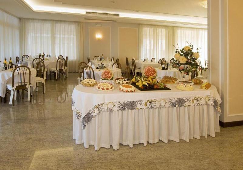 فندق S Vidi Miramare & Delfino