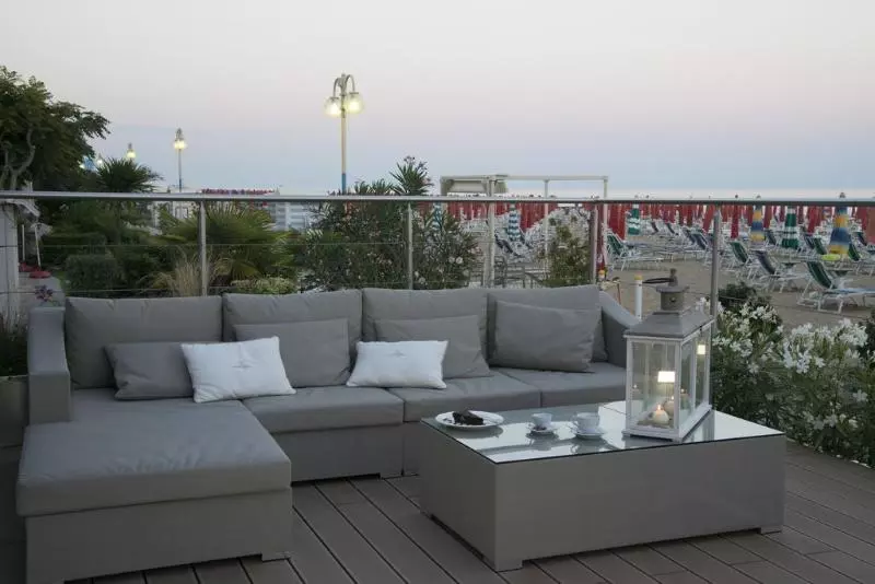 Отель S Vidi Miramare & Delfino