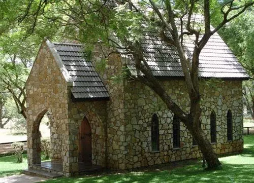 هتل The Nesbitt Castle