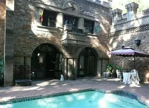 هتل The Nesbitt Castle