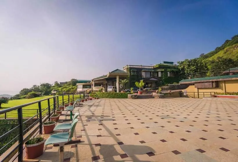 ホテル Upper Deck Resort   Stay And Relax At The Highest Peak Lonavala