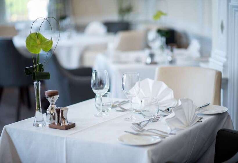 The Victoria Hotel & Source Spa