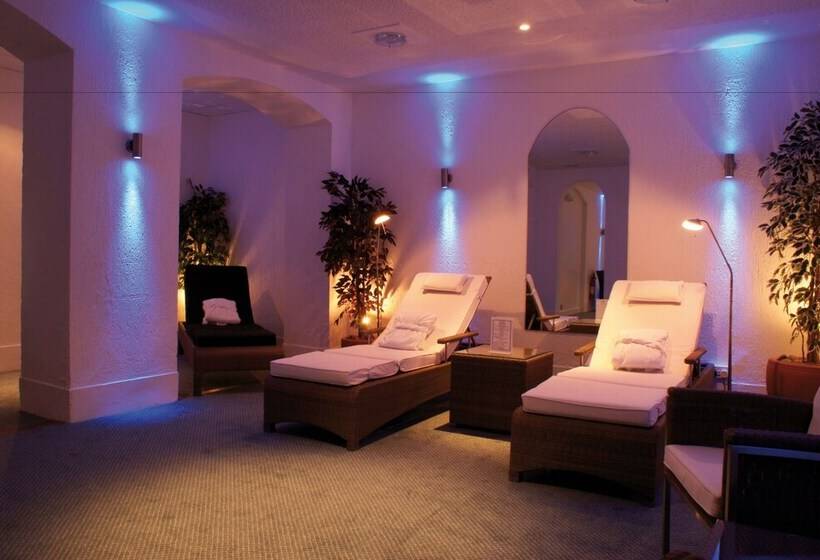 The Victoria Hotel & Source Spa