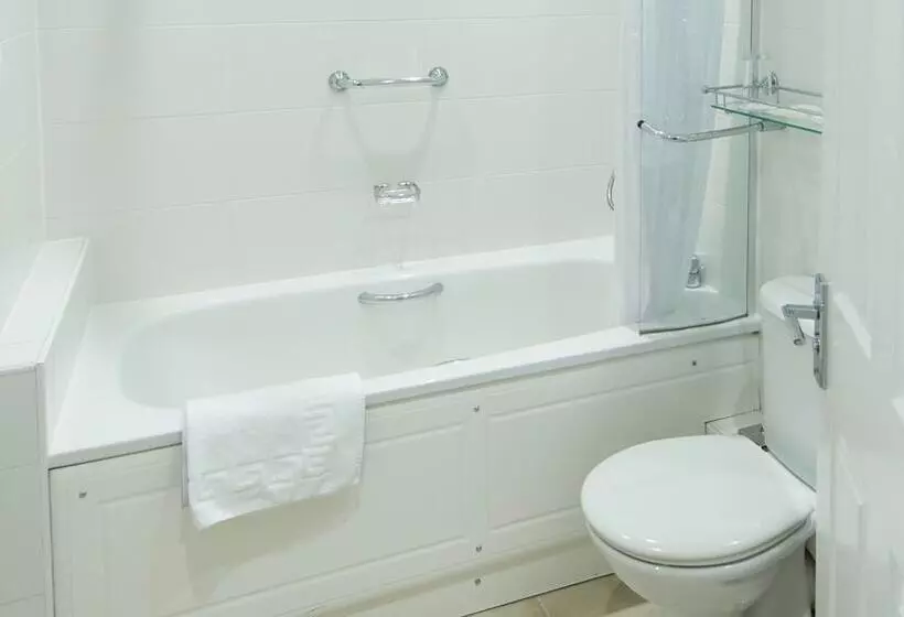 The Victoria Hotel & Source Spa