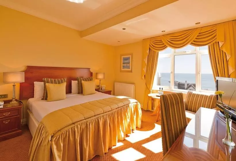 The Victoria Hotel & Source Spa