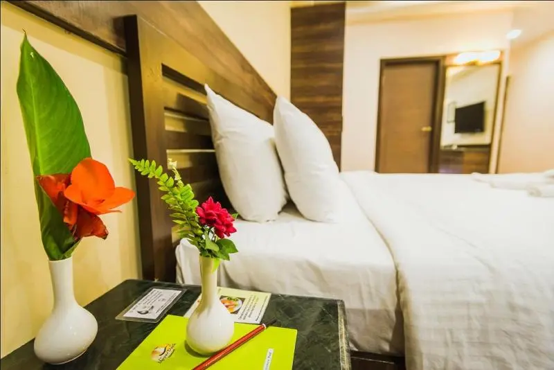 هتل Upper Deck Resort   Highest Peak, Lonavala