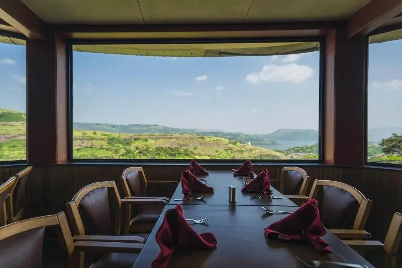 هتل Upper Deck Resort   Highest Peak, Lonavala