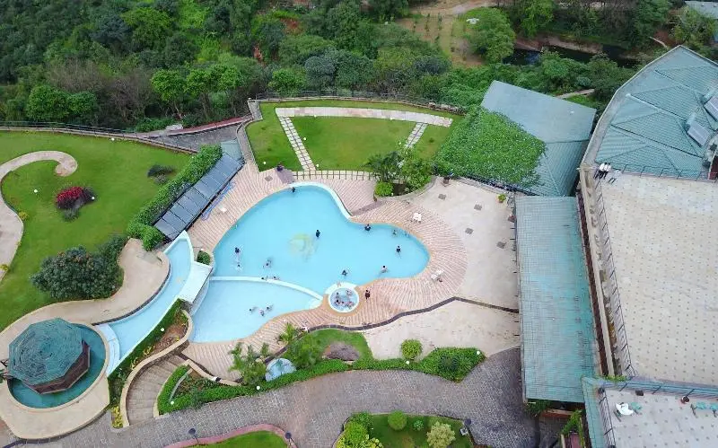 هتل Upper Deck Resort   Highest Peak, Lonavala