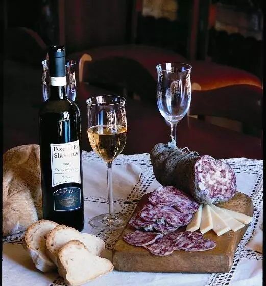 住宿加早餐 Monte Tondo Winery