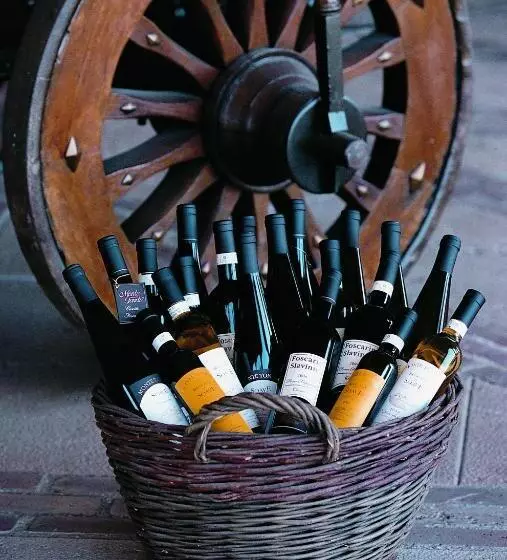 住宿加早餐 Monte Tondo Winery