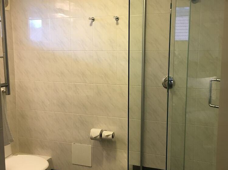 فندق على الطريق Abaco On Jervois