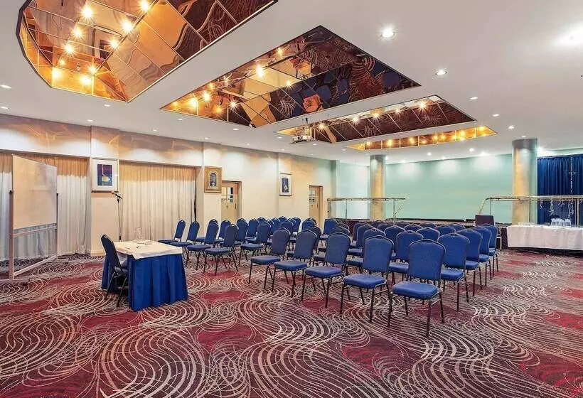 فندق على الطريق Mercure Maitland Monte Pio