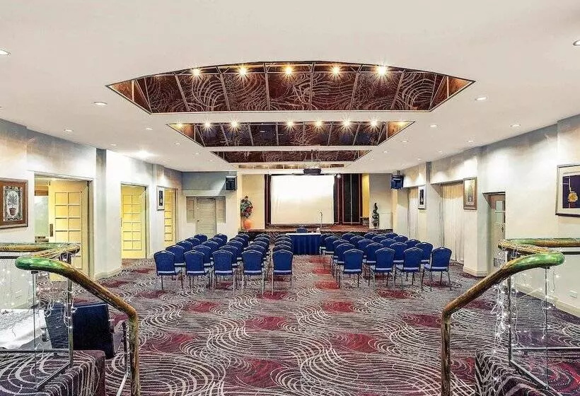 فندق على الطريق Mercure Maitland Monte Pio