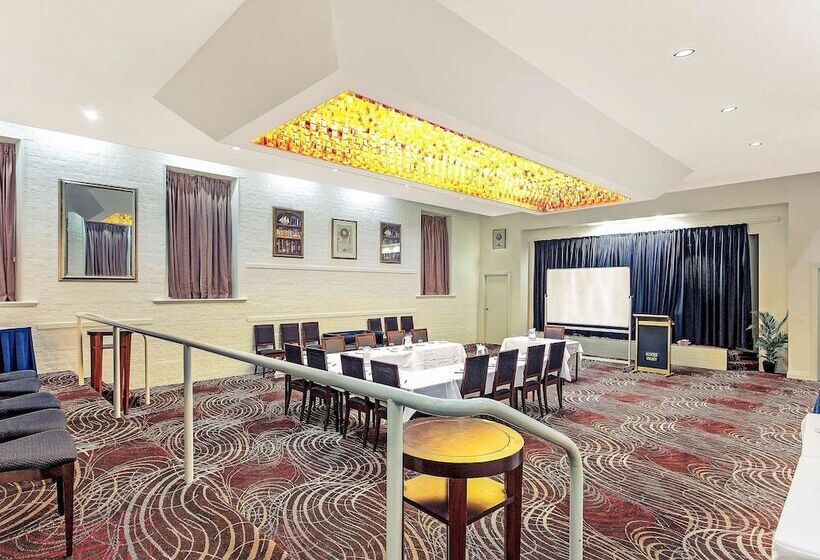 מוטל Mercure Maitland Monte Pio