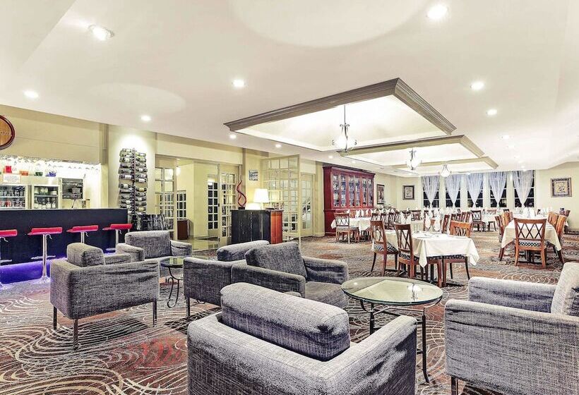 מוטל Mercure Maitland Monte Pio