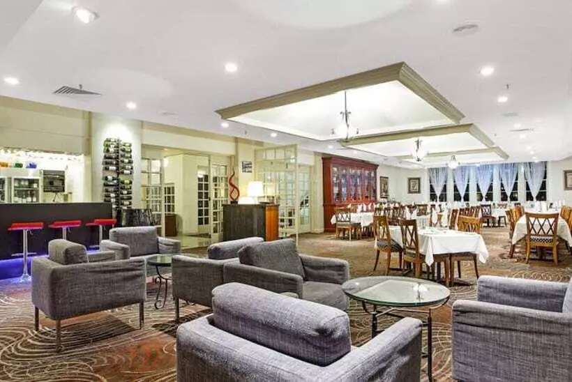 فندق على الطريق Mercure Maitland Monte Pio