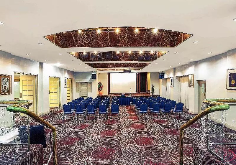 فندق على الطريق Mercure Maitland Monte Pio