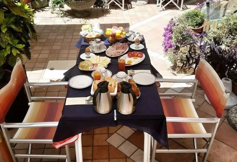 Residence Hotel Kriss