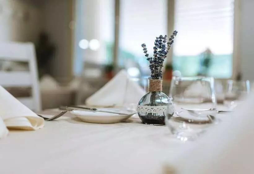 هتل Apartmaji Triglav