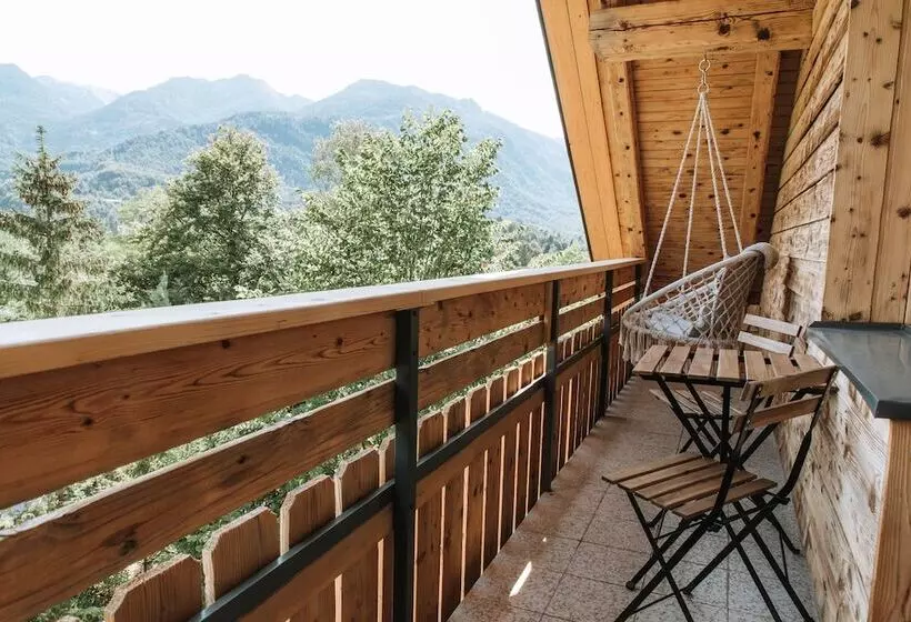 هتل Apartmaji Triglav