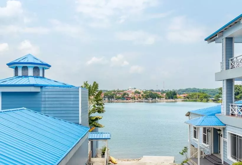 هتل Casona Del Lago