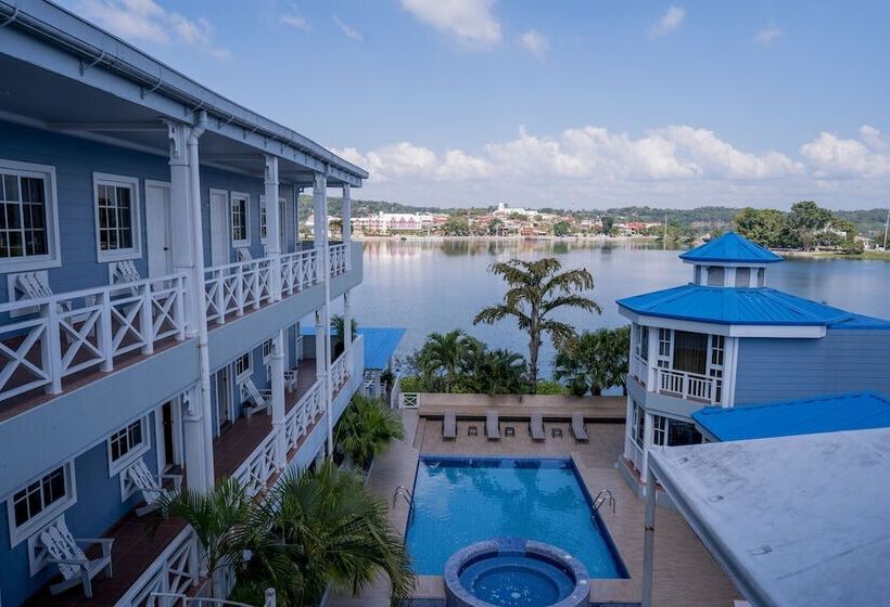 هتل Casona Del Lago