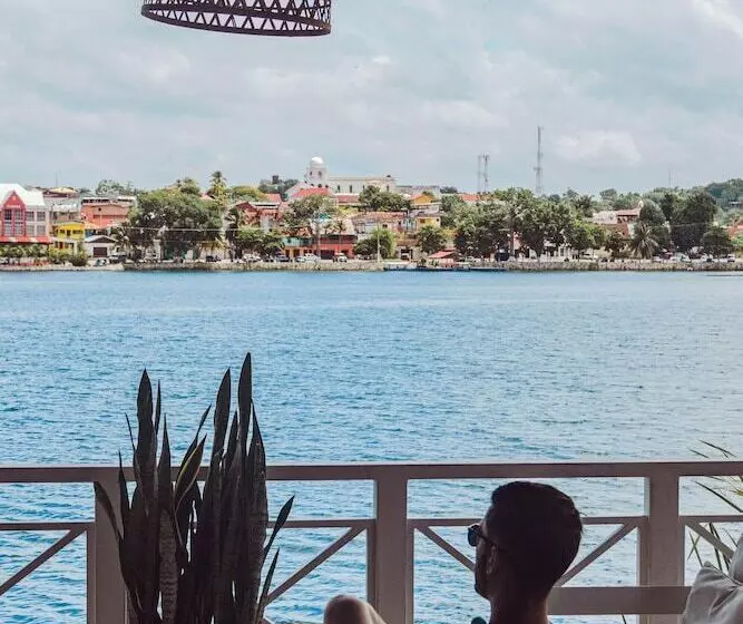 هتل Casona Del Lago