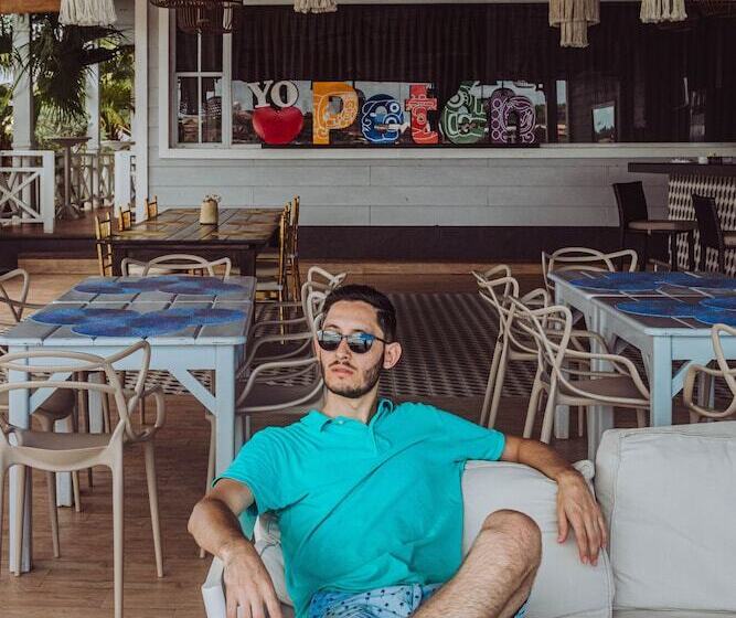 هتل Casona Del Lago